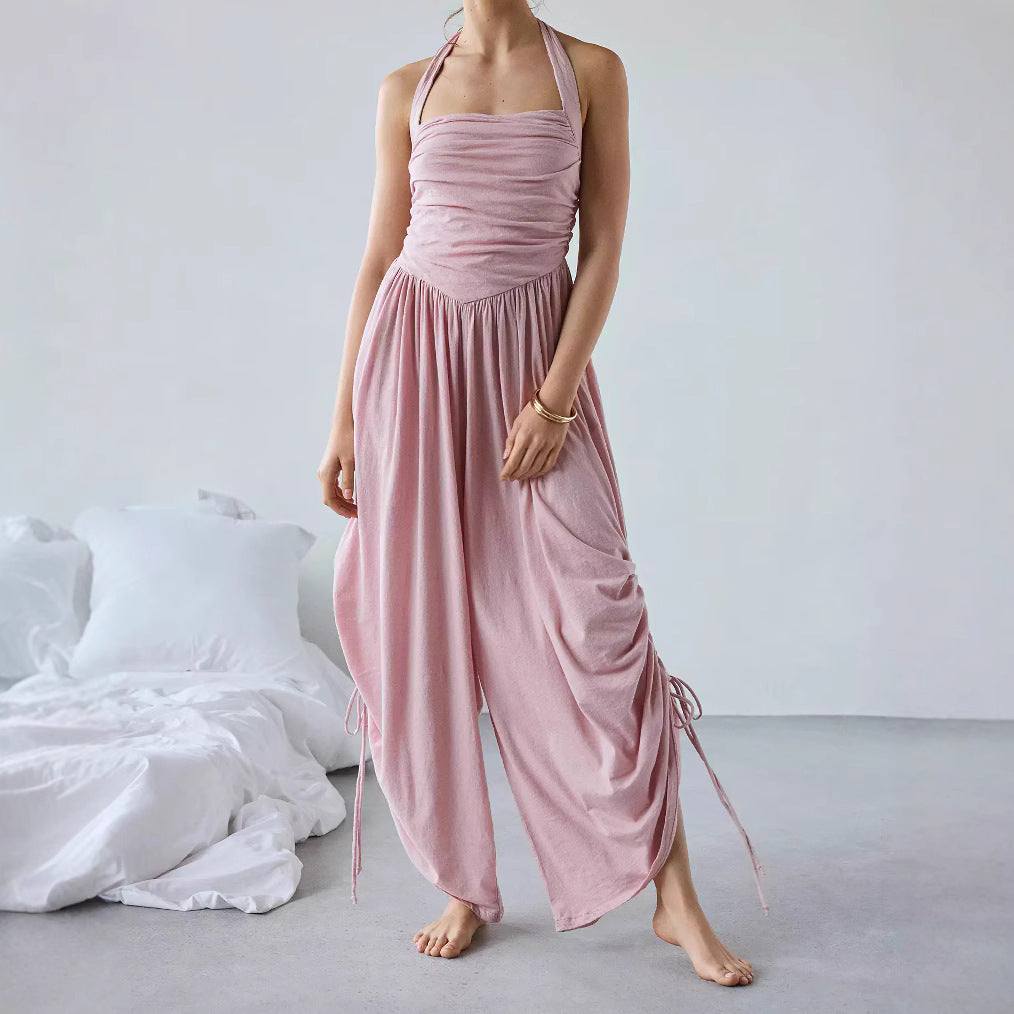 Boheme dame jumpsuit med halterneck og draperede ben