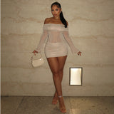 Off shoulder glimmer kjole – Elegant tætsiddende minikjole