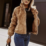 Kort faux fur jakke til kvinder – blød, varm og stilfuld vinterfavorit