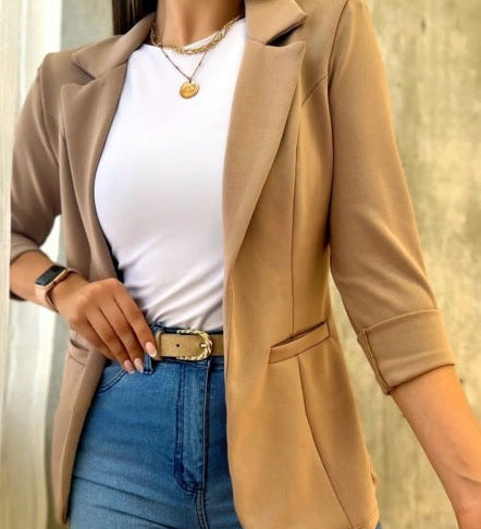 Dame blazer i orange – stilfuld jakke med ¾ ærmer til et moderne look