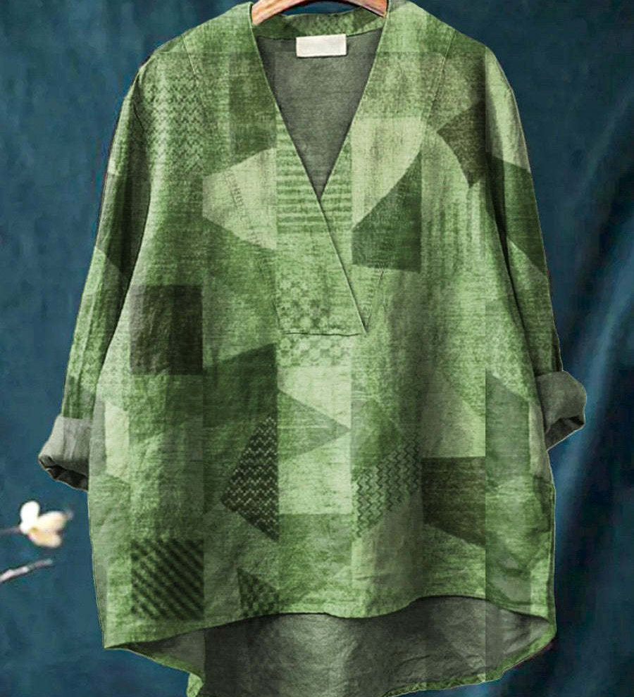 Boheme Damebluse med Mønstret Print og V-Hals