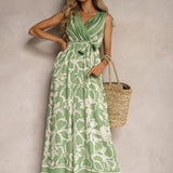 Sommer jumpsuit til kvinder med mønster og bindebånd