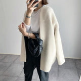 Blød Cardigan med Elegant Pasform og Tidløs Hverdagsstil