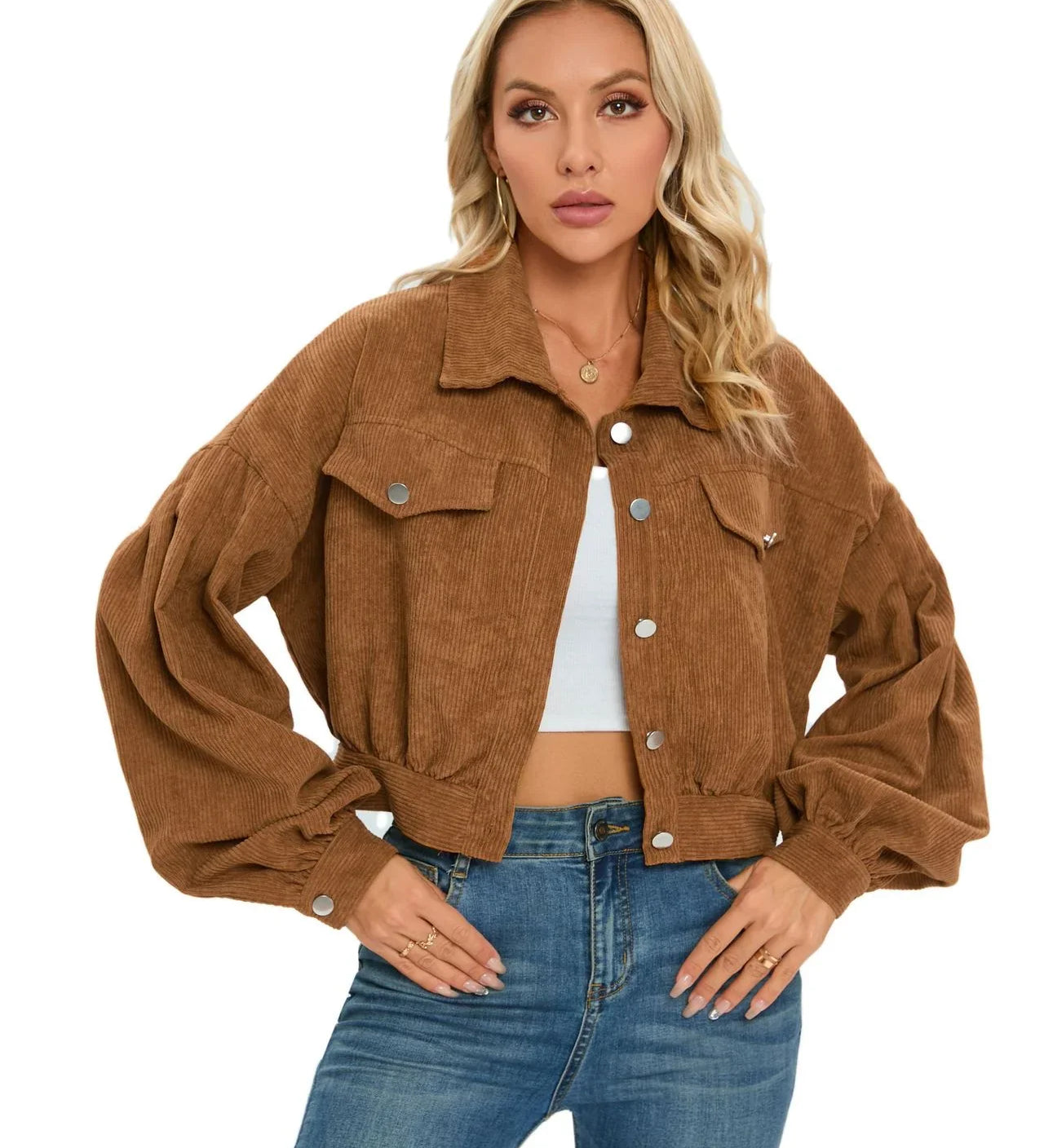 Kort Denimjakke til Kvinder – Trendy Cropped Jakke med Løstsiddende Pasform