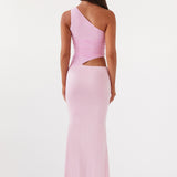 Lang kjole med one-shoulder design og cut-out detalje