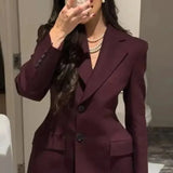 Figursyet Blazer med Skarpt Snit og Elegant Powerlook