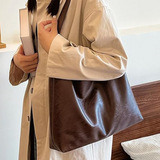 Shopper taske til damer – stilfuld skuldertaske i læderlook