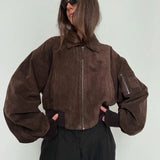 Kort Jakke med Voluminøse Ærmer og Moderne Statement Look
