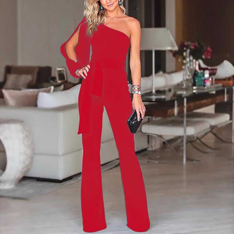 Énskulder jumpsuit med draperet ærme og taljebælte