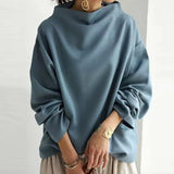 Oversize Sweatshirt med Høj Hals – Minimalistisk og Komfortabel Stil
