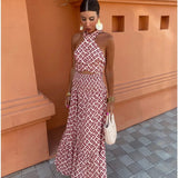Elegant Off-Shoulder Midikjole med Rynkedetaljer