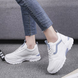 Chunky sneakers til kvinder med lyserøde detaljer