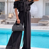 Off-Shoulder Jumpsuit med Flæser og Bindetalje