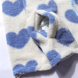 Fleece Jakke med Hjerteprint – Blød og Hyggelig Hverdagsstil