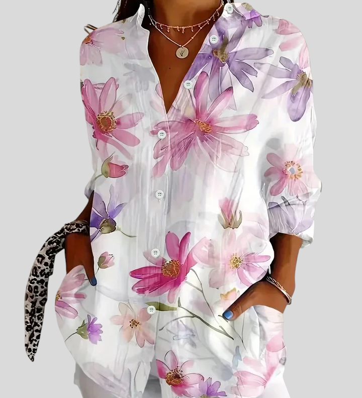 Let Skjortebluse med Kunstnerisk Print – Afslappet Stil og Feminin Lethed