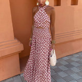 Elegant Off-Shoulder Midikjole med Rynkedetaljer