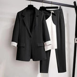 Dame jakkesæt 3-delt – blazer, bukser og top i elegant design