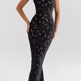 Lang blondekjole med sløjfer på skulderstropper