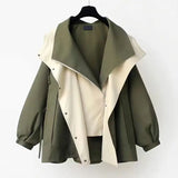 Oversize Kontrast Jakke med Hætte – Moderne og Trendy Overgangslook