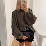 Oversized Striktrøje med Høj Hals