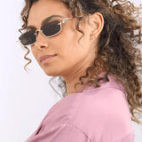 Rimless Square Solbriller – Elegant Minimalisme med Guld Finish