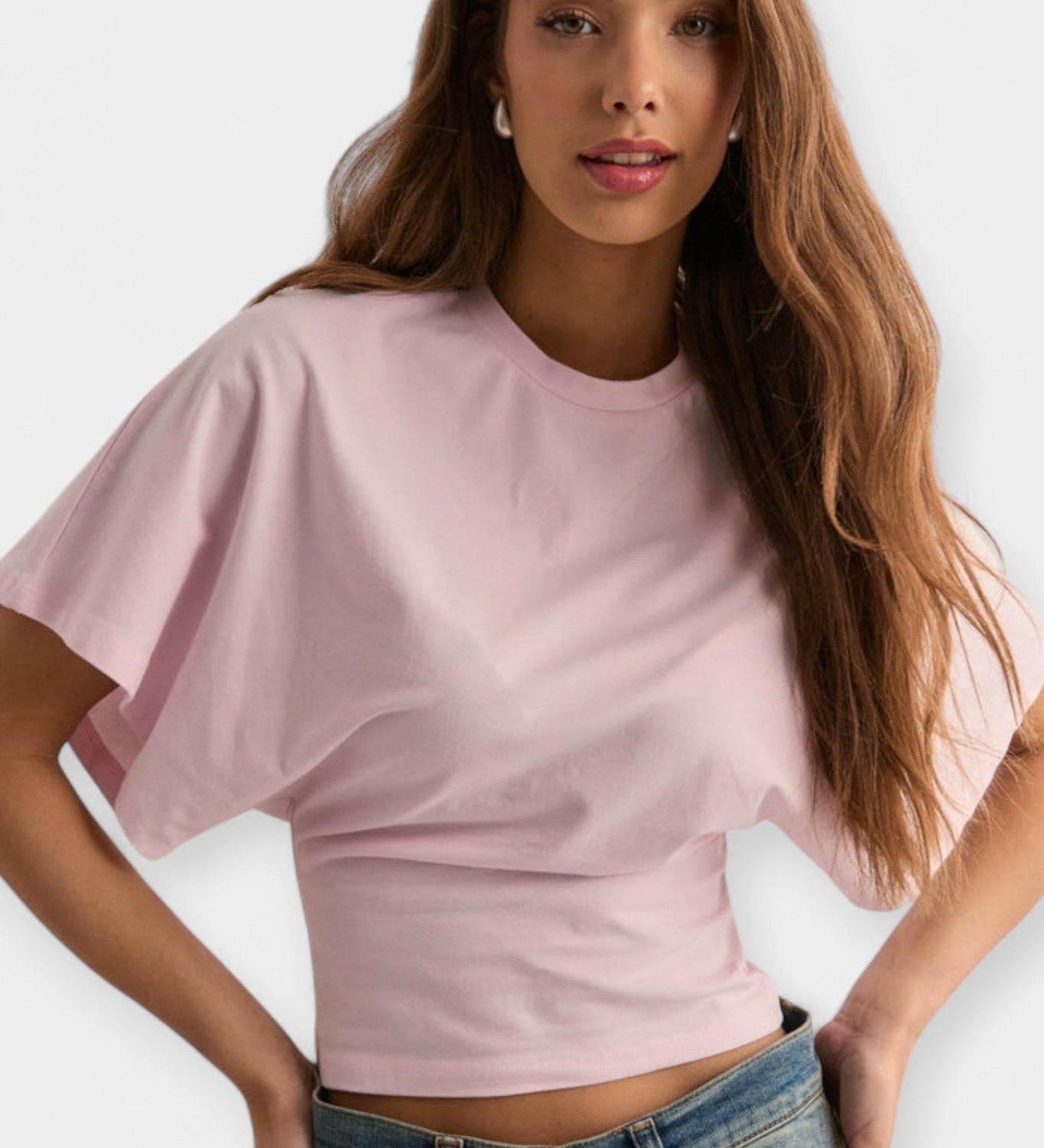 Basis T-shirt med rund hals og afslappet pasform – tidløs komfort til hverdagsbrug