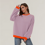Stribet oversize damebluse med afslappet pasform og rund hals