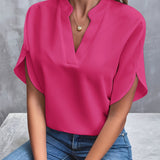 Elegant V-Bluse med Ståkrave og Korte Ærmer