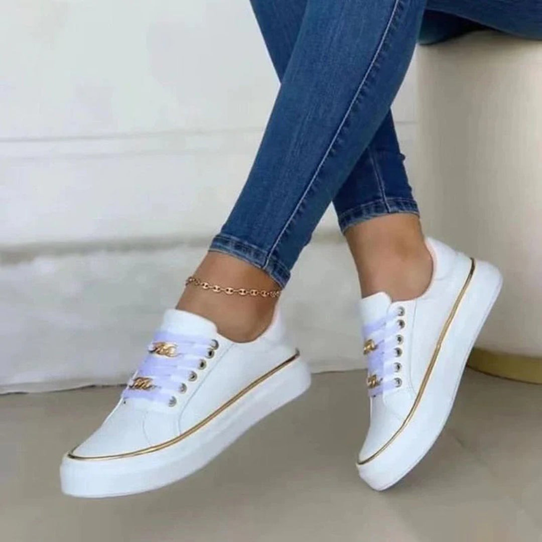 Dame Sneakers med Guld Detaljer – Elegant Hverdagsstil
