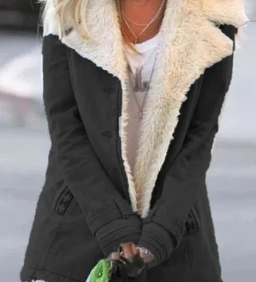 Varm damefrakke med plysfor – stilfuld vinterjakke til hverdag og udendørs brug