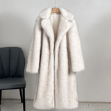 Lang faux fur frakke – luksuriøs og varm damepels i elegant design