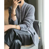 Dame cardigan med knapper og elegant pasform