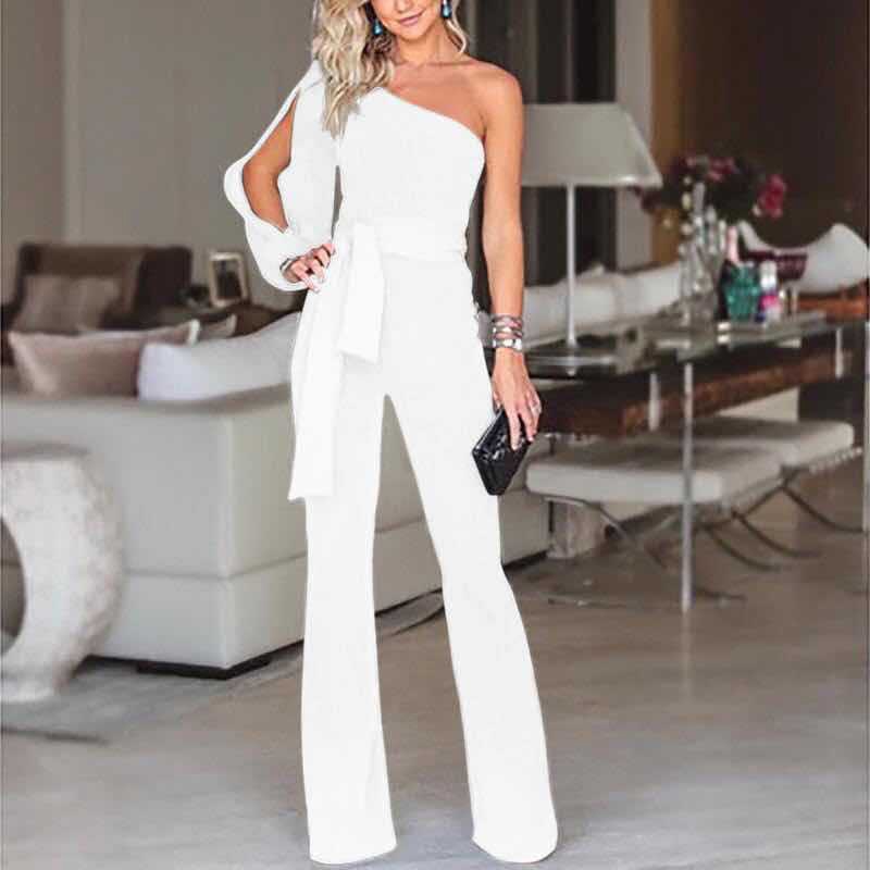 Énskulder jumpsuit med draperet ærme og taljebælte