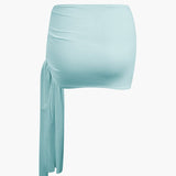 To-delt Sæt med Asymmetrisk Top og Knyttet Mini Nederdel – Minimal Chic