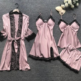 Elegant satin nattøjssæt med kimono, top og bukser