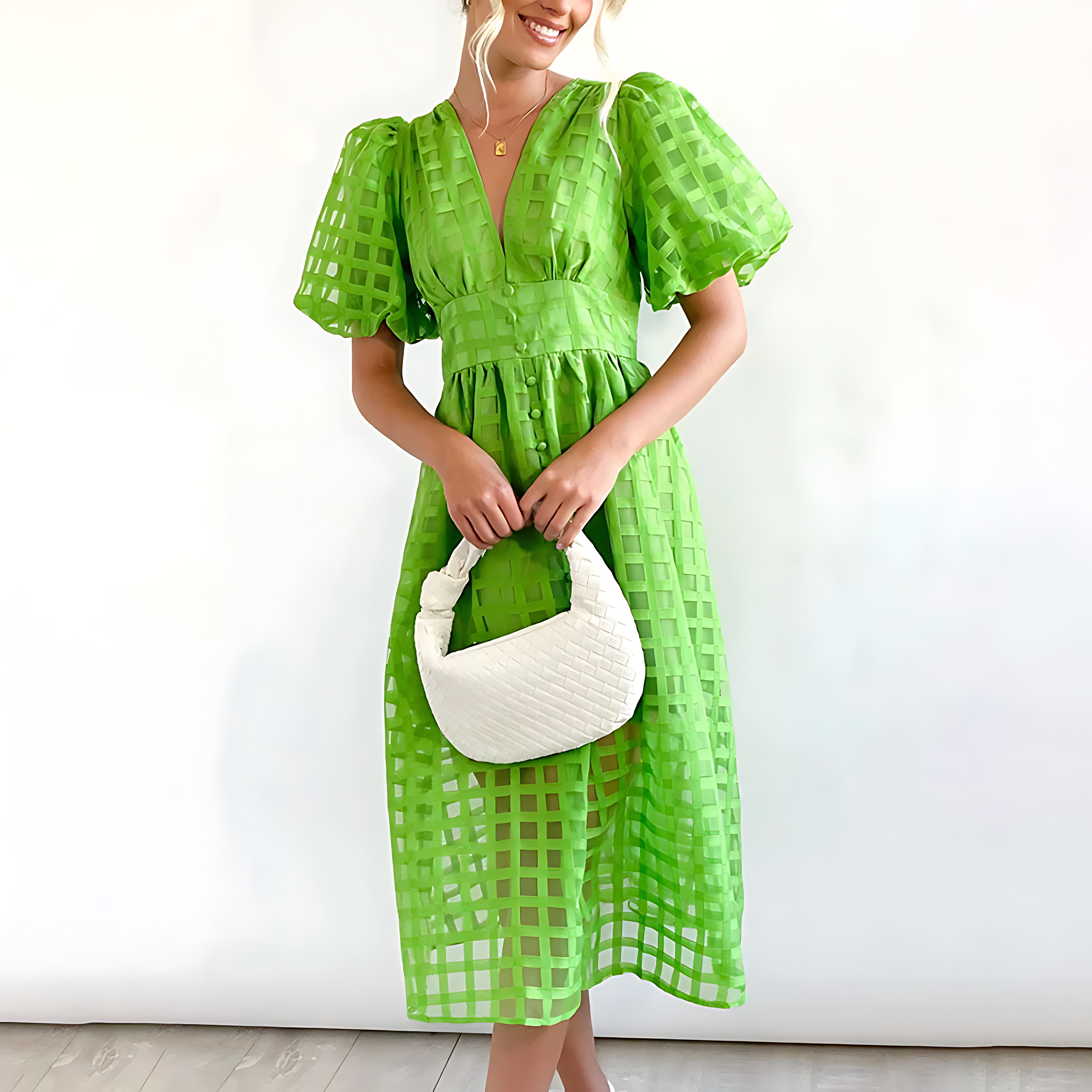Elegant Sommerkjole – Let & Stilfuld til Varme Dage
