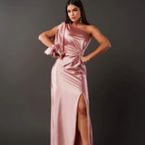 Elegant Kjole Dame – Klassisk og Feminint Design til Fest