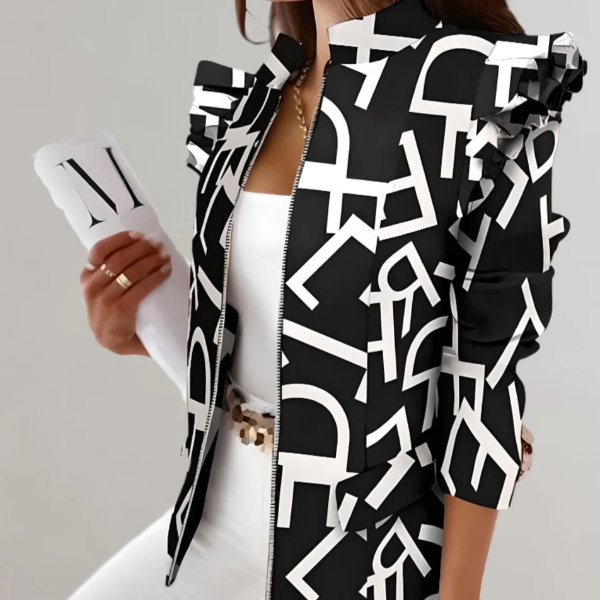 Ternet Blazer med Flæser og Elegant Design til Kvinder