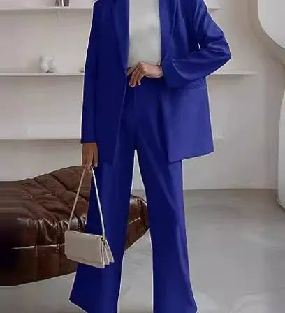 Dame jakkesæt med blazer og bukser – elegant business look
