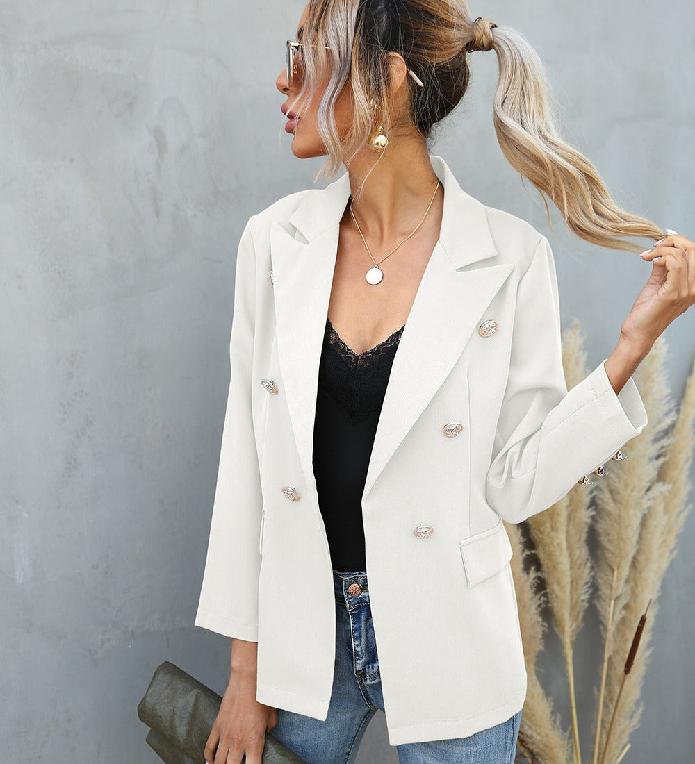 Dame blazer i karamelbrun – dobbeltradet jakke til stilfuldt hverdagslook