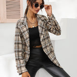 Dobbeltradet dame blazer – stilfuldt stribet design