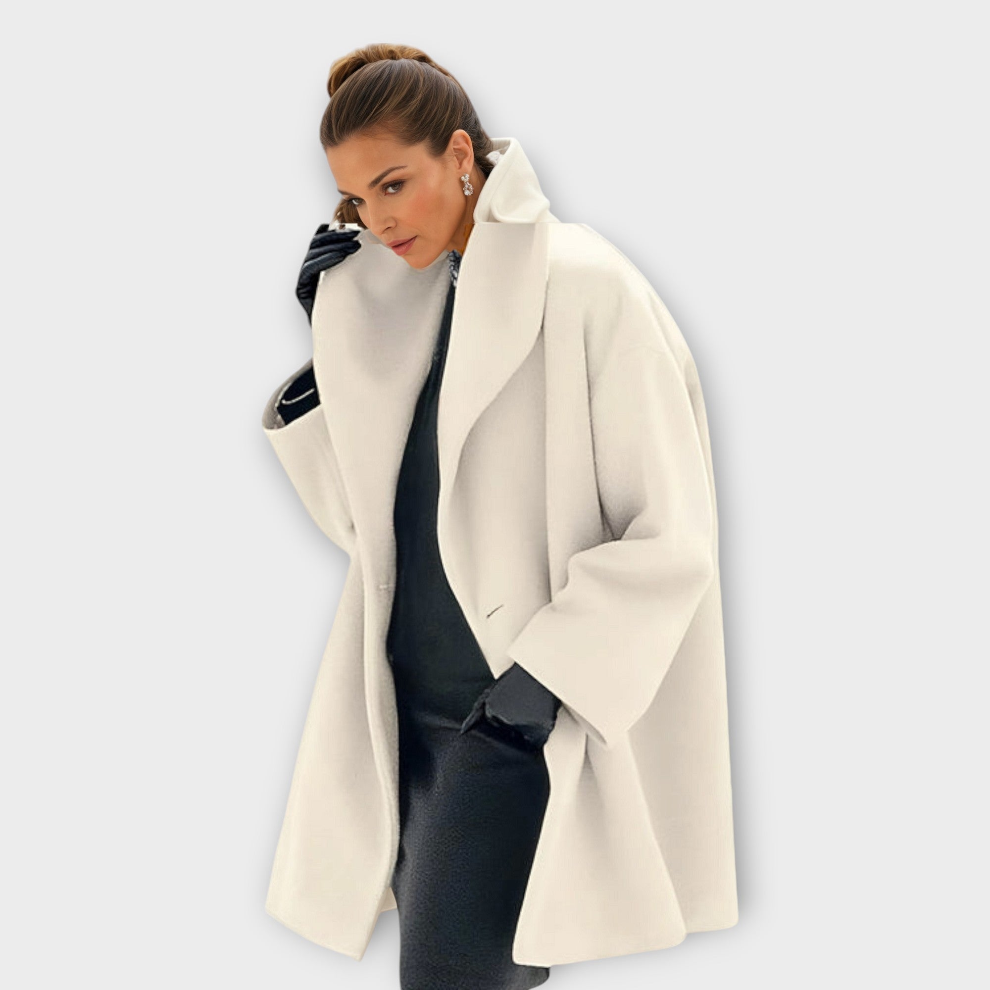 Oversize Uldfrakke med Revers – Elegant og Tidløs Vinterstil