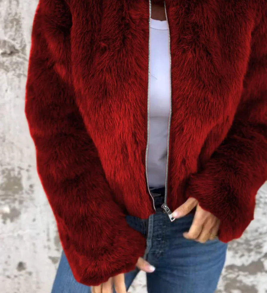 Kort Pelsjakke til Kvinder – Blød, Varm og Elegant Imiteret Pels