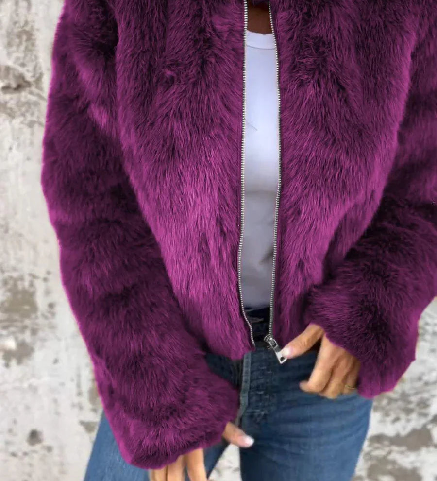 Kort Pelsjakke til Kvinder – Blød, Varm og Elegant Imiteret Pels