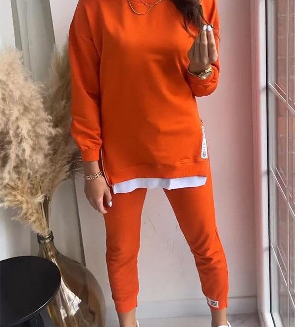 Blødt sweat sæt med oversized trøje og afslappede bukser