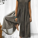Løs Boheme Jumpsuit i Kjolelook med Broderi