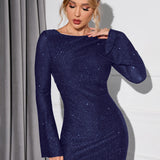 Kort glitterkjole – Lange ærmer og elegant pasform